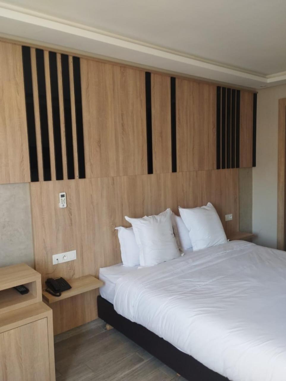 Hotel Cafe Palais Salam , Бени Мелал Екстериор снимка